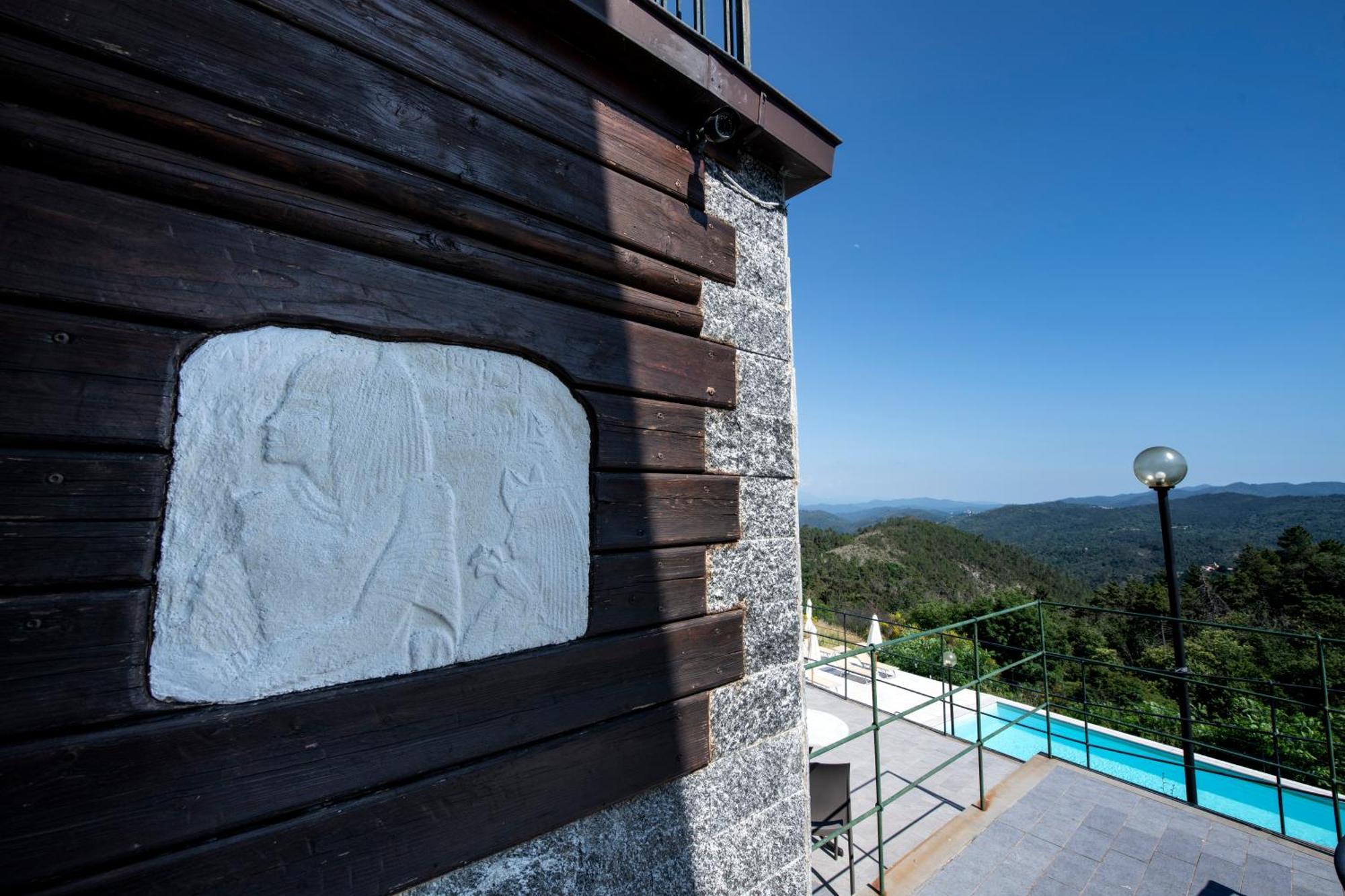 211 - Appartamento Acacia, Terrazza Giardino E Piscina Carro 外观 照片
