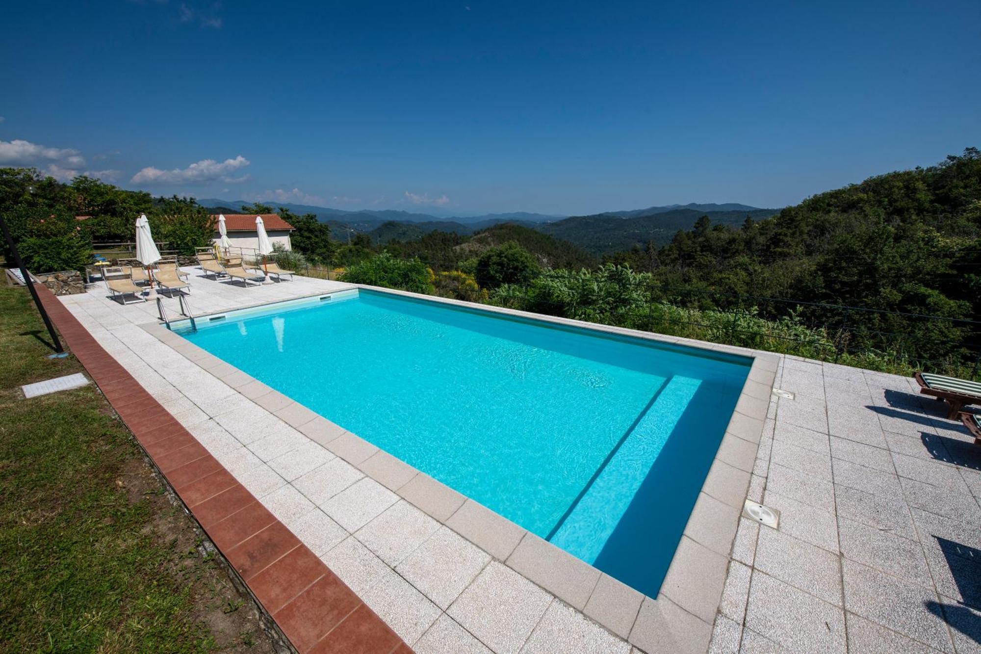 211 - Appartamento Acacia, Terrazza Giardino E Piscina Carro 外观 照片